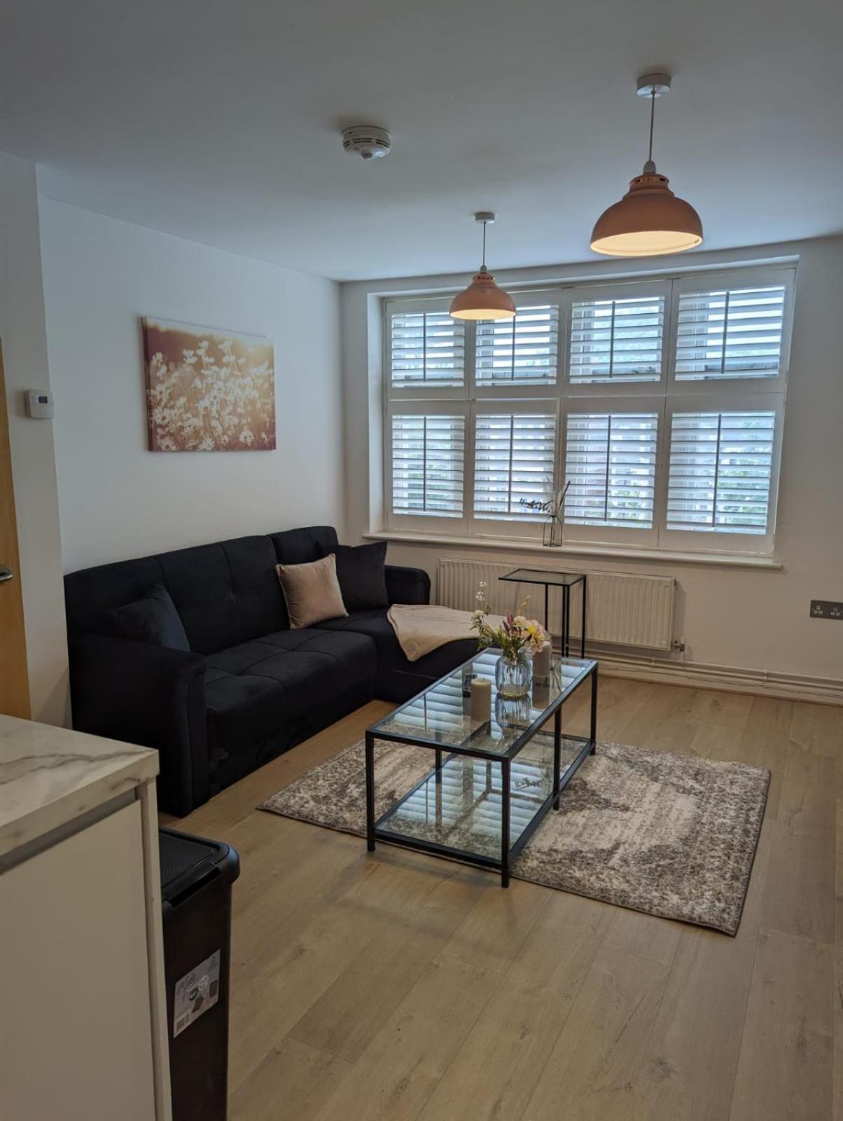 2-Bed Apartment Heart Of Cardiff Exterior foto