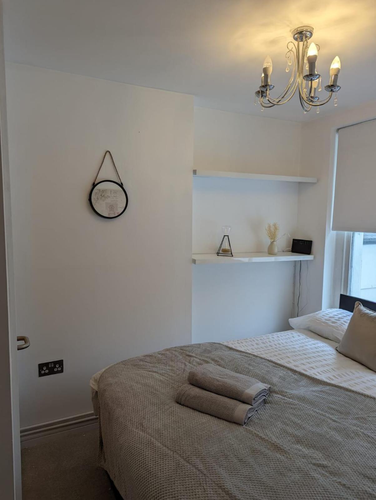 2-Bed Apartment Heart Of Cardiff Exterior foto